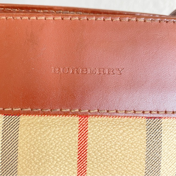 Burberry check tote - Picture 11 of 14